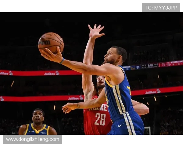 勇士与火箭季后赛第四场精彩对决回顾与分析