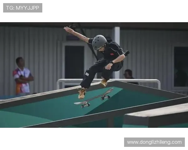 重庆攀岩队在世界滑板锦标赛中的灵活性表现引发热议与关注